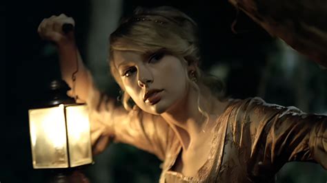 Exploring Taylor Swift's Dark Magic Aesthetic: From Black Cats to Pentagrams